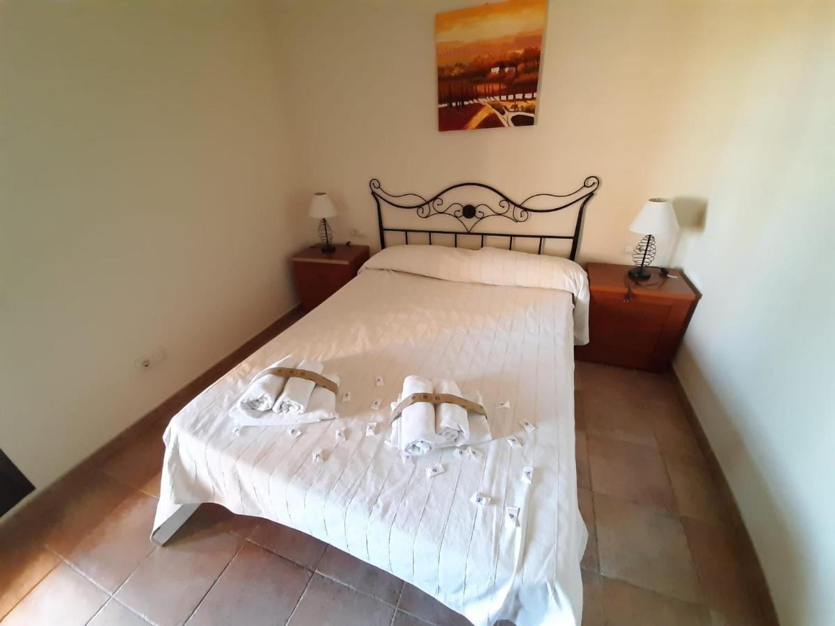 Apartamento 2 Dormitorios.Urb Playa Verde Isla Canela Exterior foto
